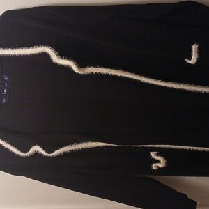 Long Sweater Black white fur trim